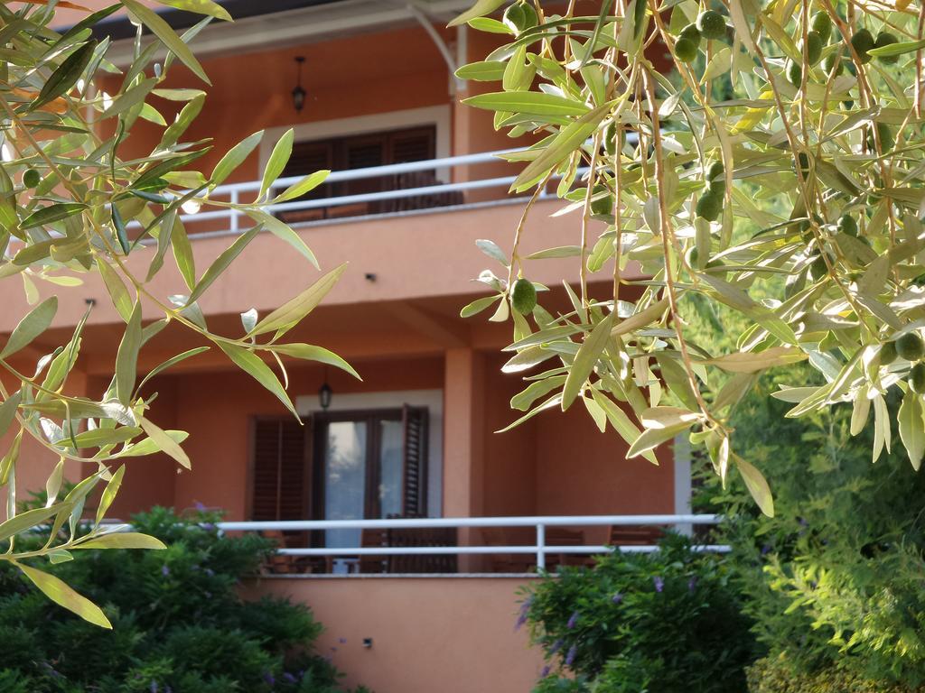 Apartmani Lina Umag Bagian luar foto